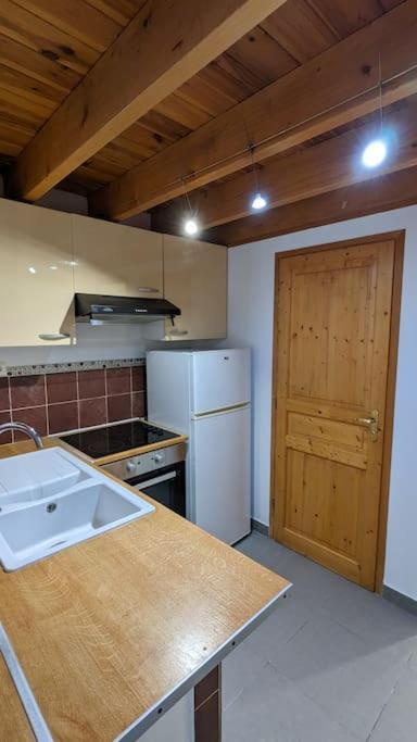 Maison De Village Avec Garage Aigues-Mortes Dış mekan fotoğraf