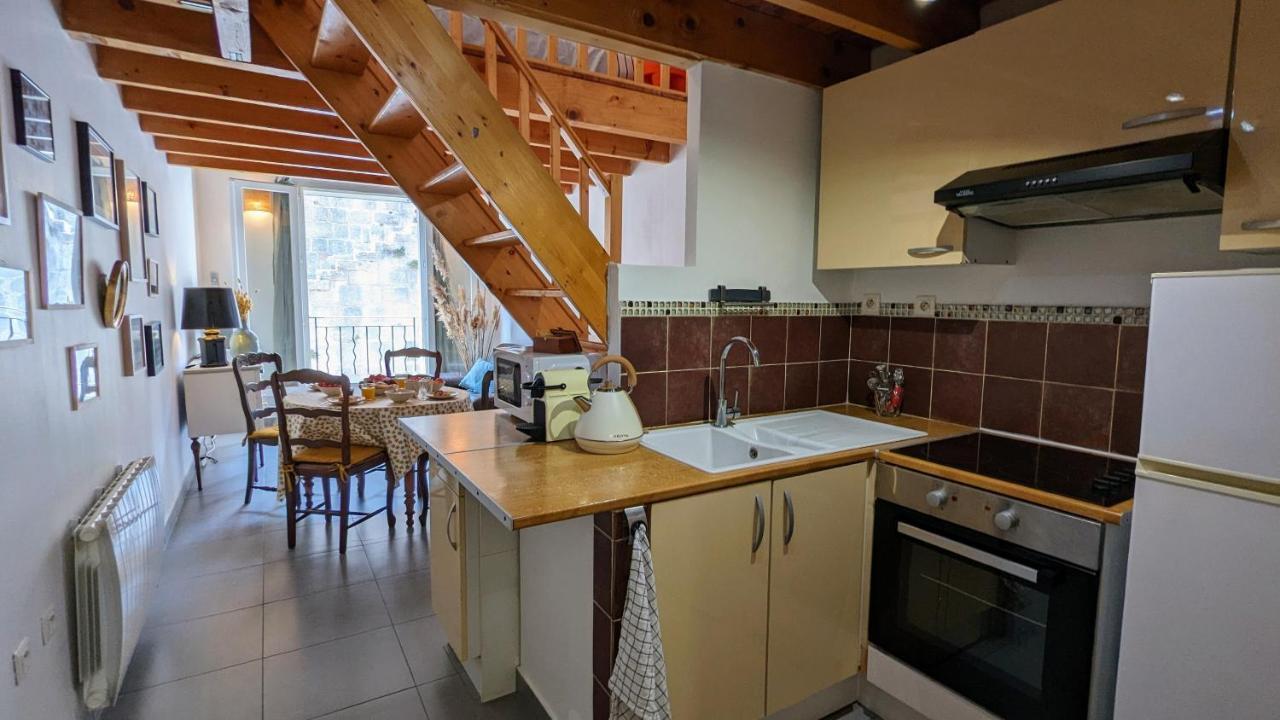 Maison De Village Avec Garage Aigues-Mortes Dış mekan fotoğraf